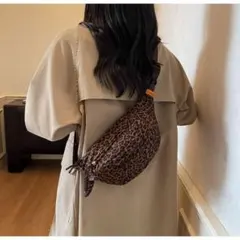 レオパード柄 ボディバッグ ヒョウ柄 ショルダーバッグ レオパード 軽量 韓国