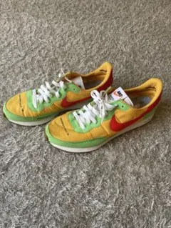 NIKE スニーカー