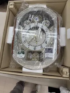 新品・未使用】SEIKO 電波からくり掛時計 RE562G 2026年最新】RE562Gの人気アイテム - メルカリ
