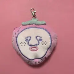 こびとづかん フェイスリールパスケース イチゴクレナイ