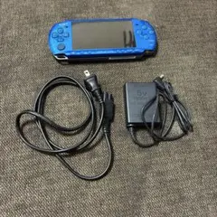 R*7様 SONY PSP 青色 本体と充電器　電池無し