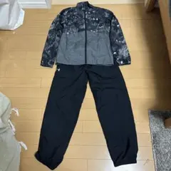 Under Armour ピステジャケット＆パンツセット