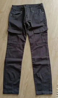 GU　カーゴパンツ サイドポケット付き　Sサイズ