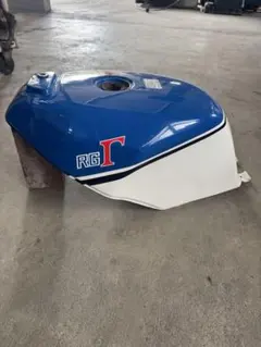 MOTO BUM カウル一式とタンク SC82 CBR1000RR-R - メルカリ