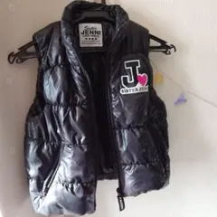 SISTER JENNI 黒 ダウンベスト