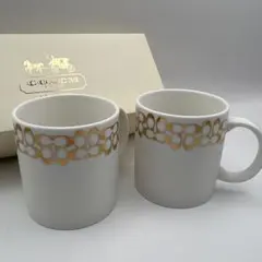 COACH マグカップ 2個セット ホワイト/ゴールド