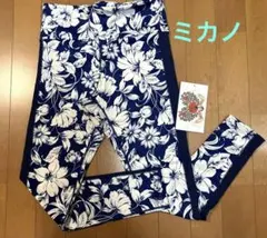 ミカランセ★V62ウエストポケット付ビンテージハイビスカスネイビーロングレギンス