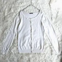 【C.D.S BASIC】 パールボタン ニット カーディガン 白 (XL)のサムネイル