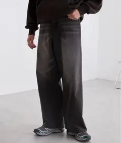 ダークグレー ワイドレッグ デニムパンツ