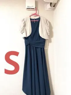 パーティードレス