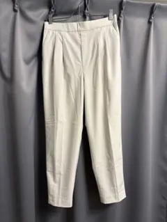 【限定価格】GLOBAL WORK ウツクシルエットテーパードパンツ　ホワイトL