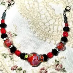 赤いトンボ玉の羽織紐、ブレスレット