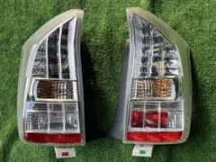プリウスα ZVW40 ZVW41 左テールランプ STANLEY47-46 - メルカリ