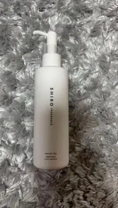新品未使用】ラヴィドール シルキーV ボディローション200ml - メルカリ