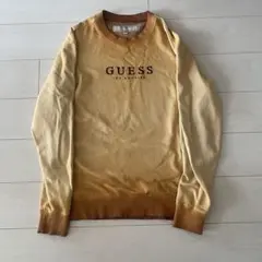 GUESS ベージュ トレーナー