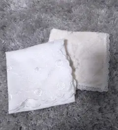 ローラアシュレイ結婚式白ハンカチ 他 オフホワイトタオルハンカチ２枚セット