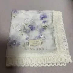 NINA RICCI 花柄シルクハンカチ