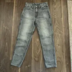 Item thumbnail for item e847e41e-a6d3-4d84-bcc4-e145a6bd5f4e