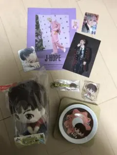 BTS シーグリ2022とタイニータン一番くじのJ-HOPEセット