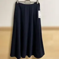 UNIQLO ウールブレンドジャージーボリュームスカート　ネイビー