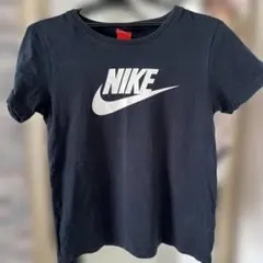 NIKE Tシャツ
