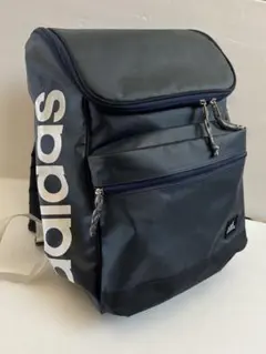 adidas リュック アディダス　BOX型　綺麗　通勤　部活　スポーツパック