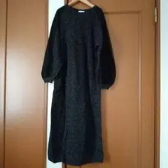 チュールスリーブ ニットワンピース ロングワンピース ブラック