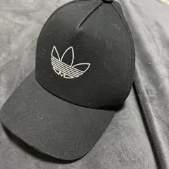 adidas ギャップ　帽子
