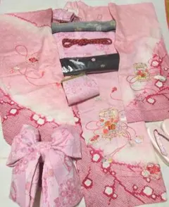 正絹☆本総絞り☆枝梅を背景に貝桶や貝合わせが雅な趣を漂わせる7歳七五三向け祝い着