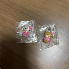 ハローキティ めじるしアクセサリー お花 日焼け ガチャ