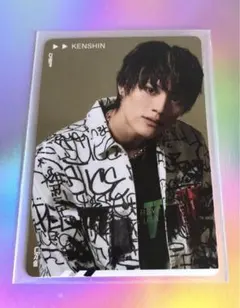 ワンエン 上村謙信ねこの日 B賞 ふりふりアクリルキーホルダー ONE N' ONLY ワンエンオンリー 上村謙信 アクリルキーホルダー