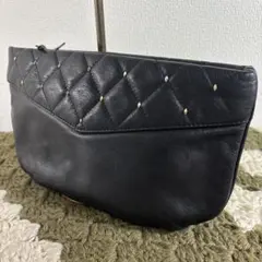 アンティーク 本革レザー キルティング×スタッズ飾り クラッチバッグ
