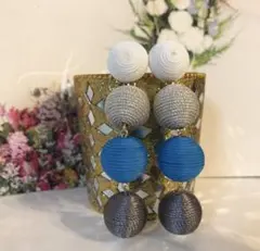 小ぶり♡ボンボンピアス