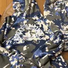 adidas 迷彩柄 パーカーとショートパンツセット 160cm