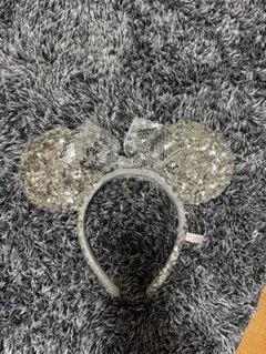 ミニー　スパンコール　カチューシャ　シルバー