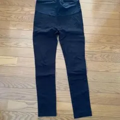 マタニティストレッチパンツ 黒色　Mサイズ