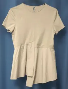 プラステ　ペプラムトップスのサムネイル