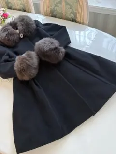 アプワイザーリッシェ　フォックスファー付き　ビジューコート　サイズ2（M）