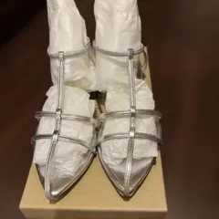 LE TALONシルバーサンダル