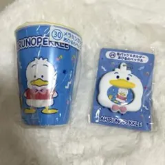 あひるのペックル メラニンカップ 缶バッジ&ホルダーセット