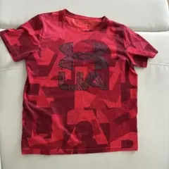 Under Armour レッド Tシャツ YXL