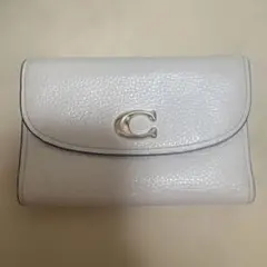 coach コーチ　三つ折り財布　アイボリー