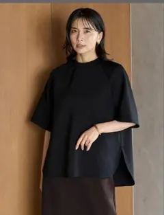 美品♡UNFILO BEAUTY FORM JERSEY Light トップスのサムネイル