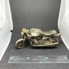 レッドバロンの成約記念品として知られる「世界の名車シリーズ」のダイ
