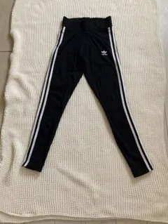 adidas ブラック スパッツ Sサイズ 3本ライン　プロフ必読