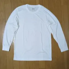 ユニクロ　ヒートテック　長袖シャツ　　ホワイト　M