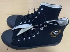 ホワイト スニーカー