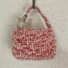 イヤホンケース　ホワイト×レッド×シルバー