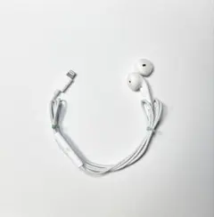 有線イヤホン【iPhone付属】