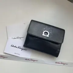 466 極上美品 Ferragamo サルバトーレフェラガモ 2つ折り財布のサムネイル